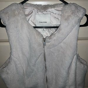 NEVER WORN FASHION VEST